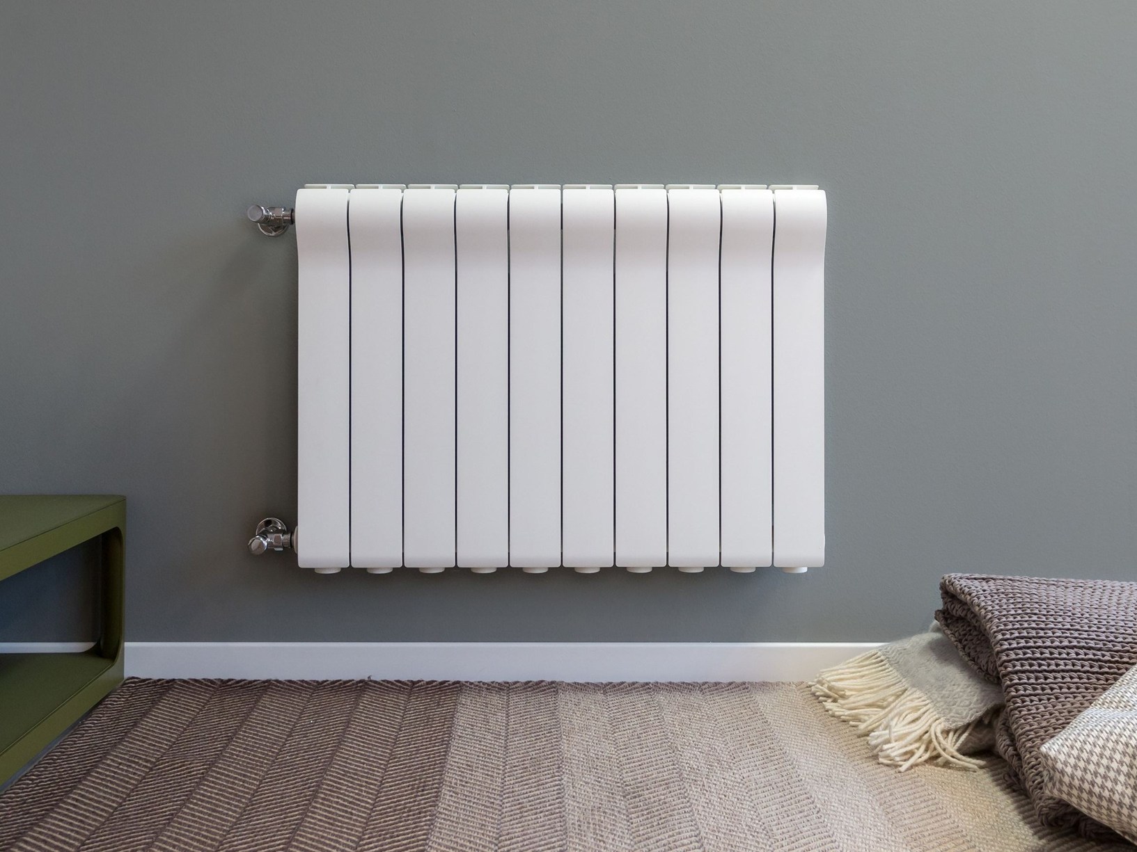 التدفئة المركزية الحائطية في مصر ـ Central Radiators Heating System التدفئة بالماء الساخن Hot water Heating